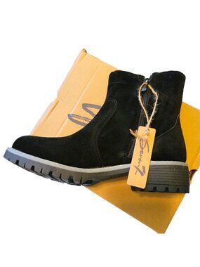 Black Moto Boot Seven7 The Bestie Microfiber Shoe Side Zip Womans Size 11 JJ3362